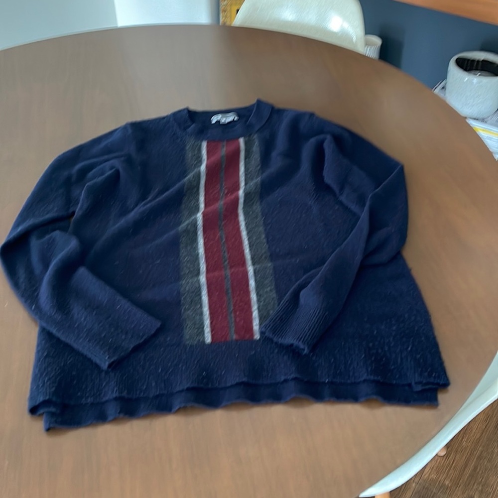 Vince cashmere crew neck sweater